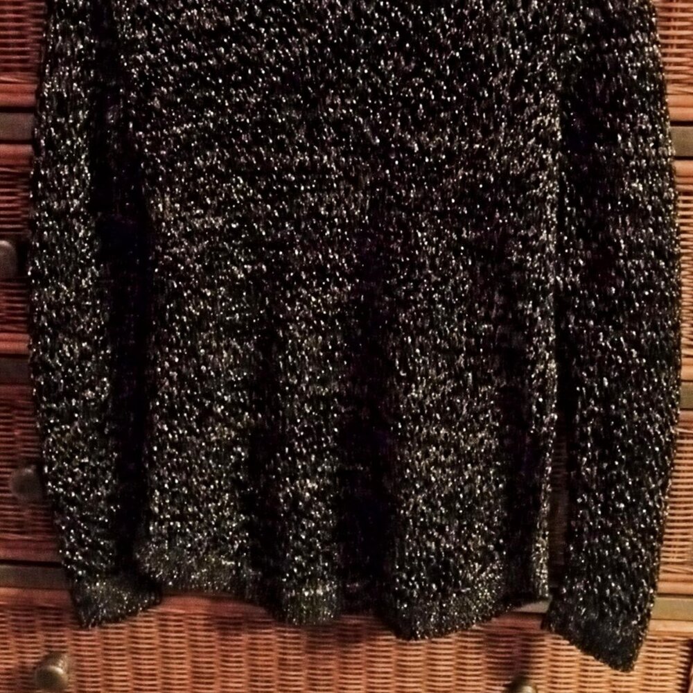 ⚡FINAL SALE⚡ APT 9 Black & Silver Metallic Knit Long Sleeve Sparkly Sweater - Picture 5 of 8